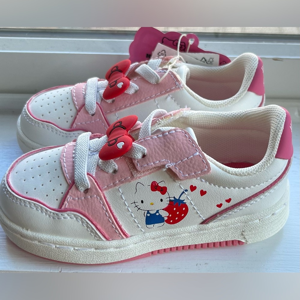 NWT Zara x Hello Kitty Sneakers